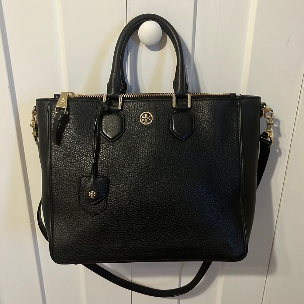 Robinson pebbled satchel | Black